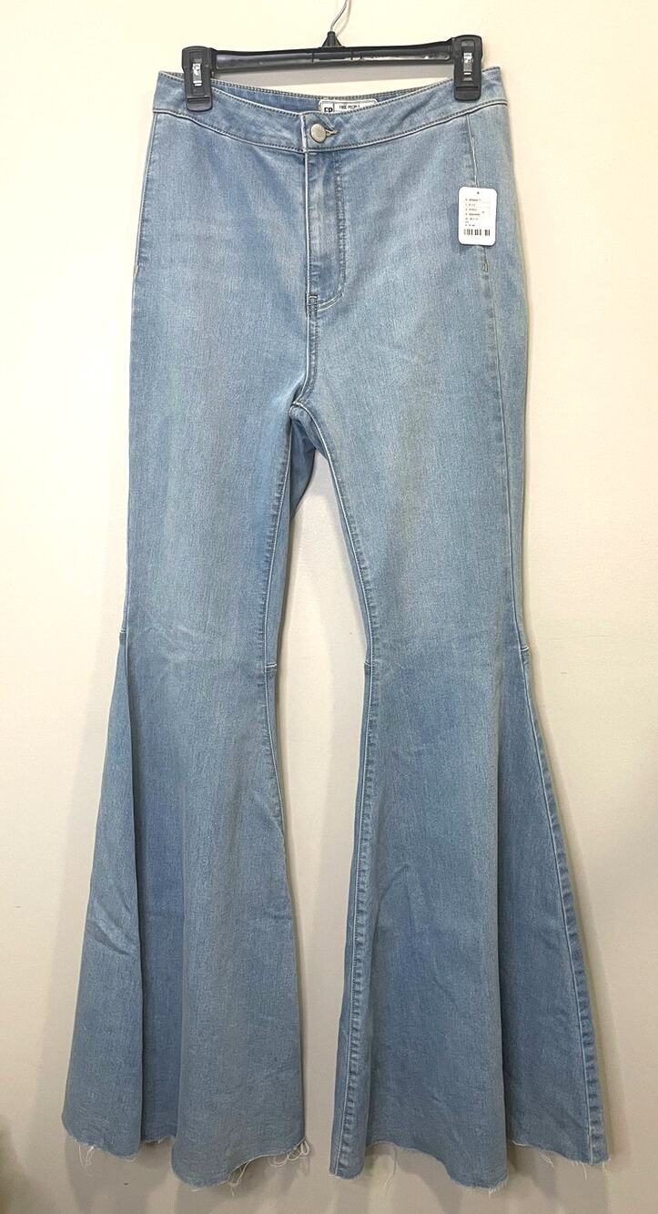 NWT FREE PEOPLE Just Float On Flare Jeans Bell Bottoms RAW Hem Hi-Rise Sz 28